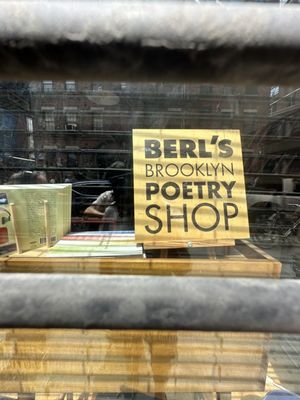 Berl's Brooklyn Poetry Shop by null