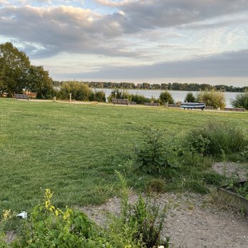 Isis Imbiss - Fish & Chips Near Me - Wedel, SH Isis Imbiss - Fish & Chips Near Me - Wedel, SH