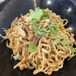 Chef's spicy cold ramen noodles Chef's spicy cold ramen noodles