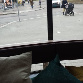 Godt Brød Bisletthjørnet - Bakeries Near Me - Oslo, 03
