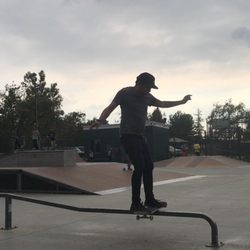 South Pasadena Skate Park - Such a fun little rail in a fun little park