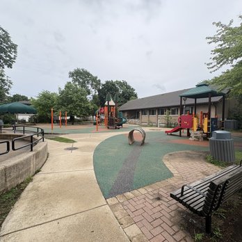 Fox Park - Modern children's playground - Parks Near Me - Oak Park, Illinois