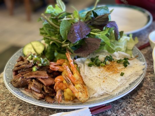 Phở Xe Lua by null