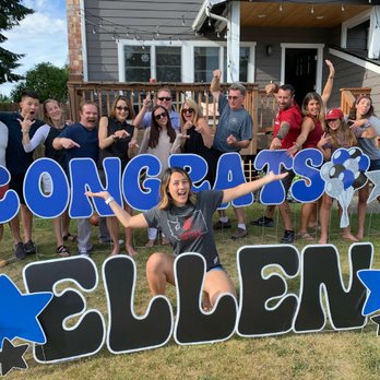Yard Announcements - Congrats Grad Yard Signs - Party Equipment Rentals Near Me