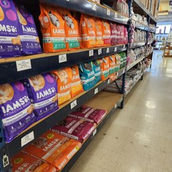 Pet World Warehouse Outlet