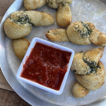 Little O's Arcadia Market - Garlic knots - Coffee & Tea Near Me - Phoenix, Arizona Little O's Arcadia Market - Garlic knots - Coffee & Tea Near Me - Phoenix, Arizona