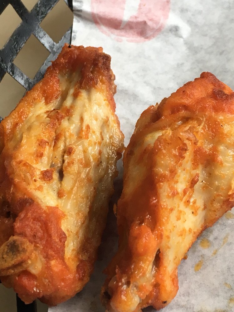 PIZZA HUT Updated September 2024 18 Reviews 374 Grant Ave, Auburn, New York Pizza