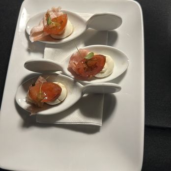 Norman's - Mousse bouche - Seafood Near Me - Orlando, Florida Norman's - Mousse bouche - Seafood Near Me - Orlando, Florida