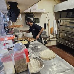 Steve's Pizza - Check out the professional