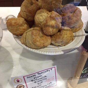 Sweetbites Cafe & Bakery - Cupcakes Near Me - Mclean, Virginia