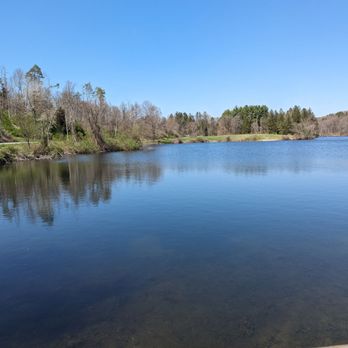 Lakeside Park - 4/23/2024 - Hiking Near Me - Pawling, New York