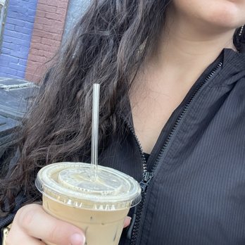The Coffee Bar - Vanilla latte - Coffee & Tea Near Me - Washington, DC, District of Columbia