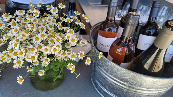 Comstock Wines by null