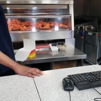 Chicken Palace - Burgers Near Me - London, XGL