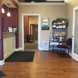 Midwest Healthcare & Physical Medicine - Waiting room