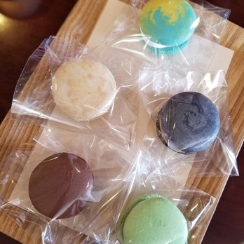 Okrumong - Macarons - Desserts Near Me - Torrance, California