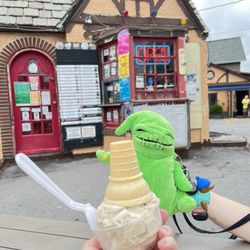 Frosty's Ice Cream