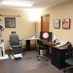 user provided Reinholt & Thallemer Eye Care Associates photo