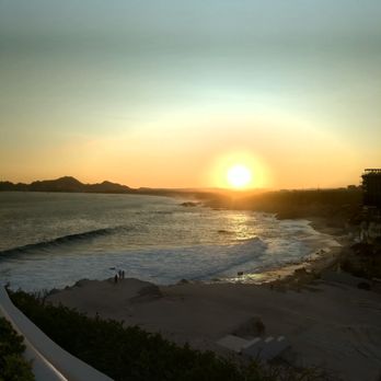 Sunset Monalisa - Mediterranean Near Me - Cabo San Lucas, BCS