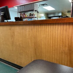 King Pizzeria - Front Counter