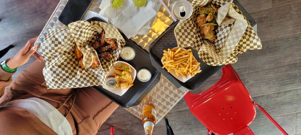 Knockout Wings by null