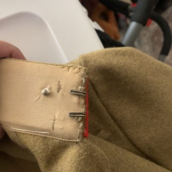 Le Papillon Tailoring & Alterations - Collar repairs - Sewing & Alterations Near Me - Irvine, California
