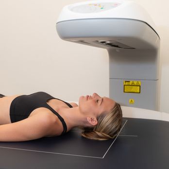Healthspan - DEXA SCAN:
Healthspan Montecito offers advanced DEXA body composition and bone density scans with TBS for maximum insights. - Health Coach Near Me - Montecito, California Healthspan - DEXA SCAN:
Healthspan Montecito offers advanced DEXA body composition and bone density scans with TBS for maximum insights. - Health Coach Near Me - Montecito, California