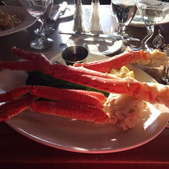 Mountain View Dining Room - Huge Red King Crab legs (and snow crab) $49 - New American Near Me - Trapper Creek, Alaska
