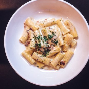 Split Social Kitchen - Smack and Cheese with bacon - Bars Near Me - Springfield, Missouri
