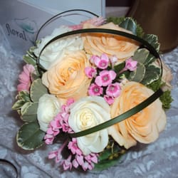 Floral Expression - Bridal Bouquets