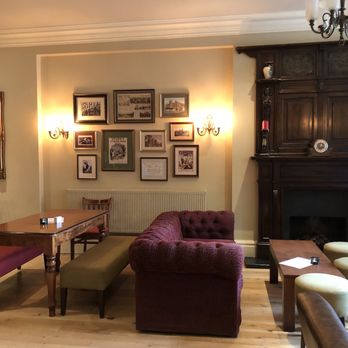 The Cricketers - Pubs Near Me - Cardiff, CRF
