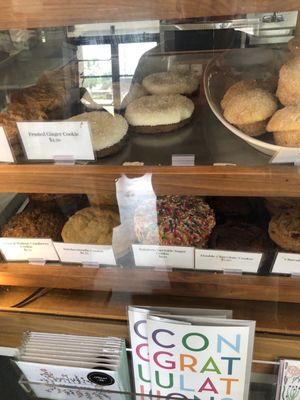 WildFlour Pastry by null