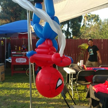 Balloon Twisting Entertainment by Tobi McJunkin - Best baloon artist ever :) - Balloon Services Near Me - Maricopa, Arizona
