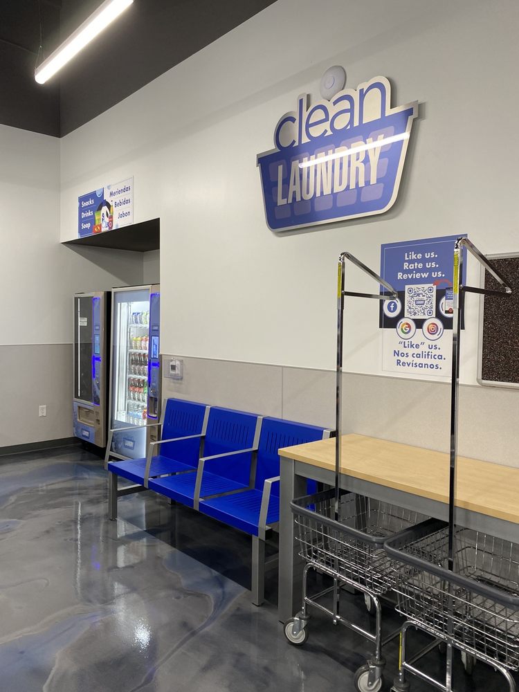 CLEAN LAUNDRY Updated June 2024 29 Photos 1030 Norwood Park Blvd