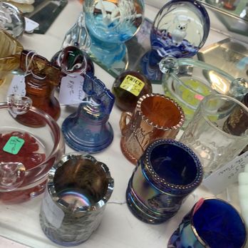 Southside Of Square - Fenton glassware - Antiques Near Me - Tipton, Indiana Southside Of Square - Fenton glassware - Antiques Near Me - Tipton, Indiana