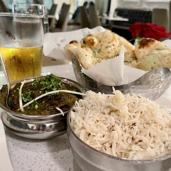 Tabla - Winter Park - Palak Gosht with goat Garlic naan Tah Mahal lager - Chinese Near Me - Winter Park, Florida Tabla - Winter Park - Palak Gosht with goat Garlic naan Tah Mahal lager - Chinese Near Me - Winter Park, Florida