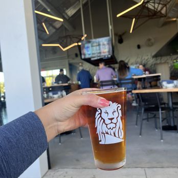 Assembly Icehouse - Cold beer on tap - Sports Bars Near Me - Plano, Texas