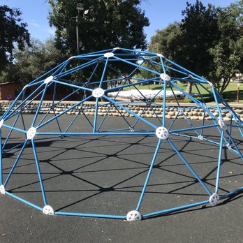 Alhambra Park - Parks Near Me - Alhambra, California