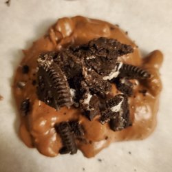 Krave Your Chocolates - Chocolate w/oreo cookies