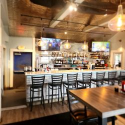 Acme Lowcountry Kitchen - Interior