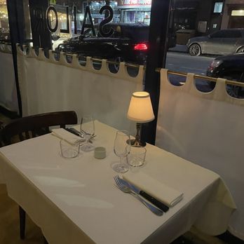 Sailor - Seating space - New American Near Me - Brooklyn, New York