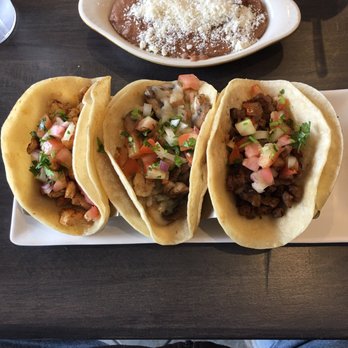 La Paloma Grill - Chicken, beef and mushroom with cheese, tacos - Mexican Near Me - Montebello, California La Paloma Grill - Chicken, beef and mushroom with cheese, tacos - Mexican Near Me - Montebello, California