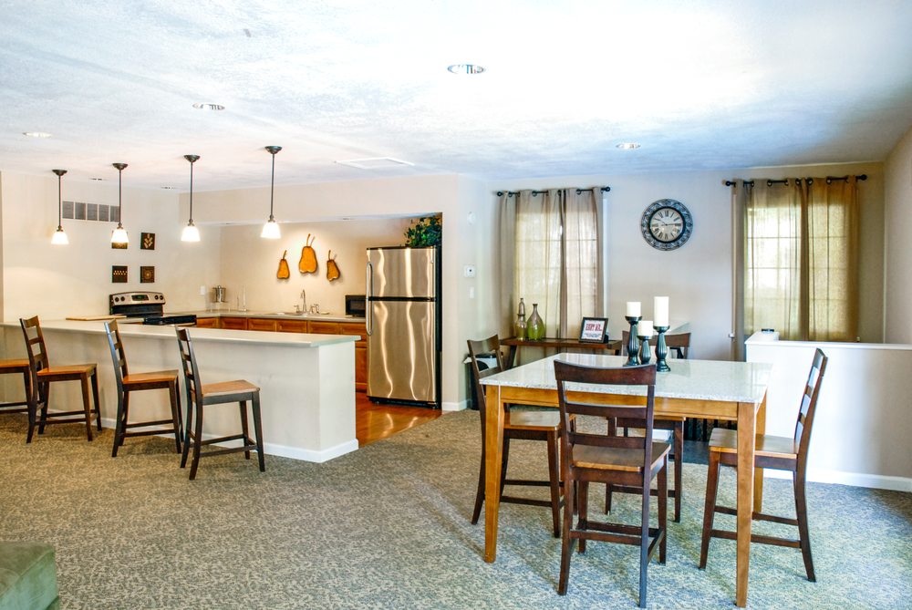 WARSON VILLAGE TOWNHOMES 45 Photos 1000 Darwick Ct, Saint Louis, MO