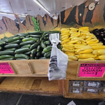 Superstition Ranch Farmers Market - Farmers Market Near Me - Mesa, Arizona