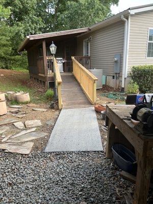 Mountain man home maintenance Logo