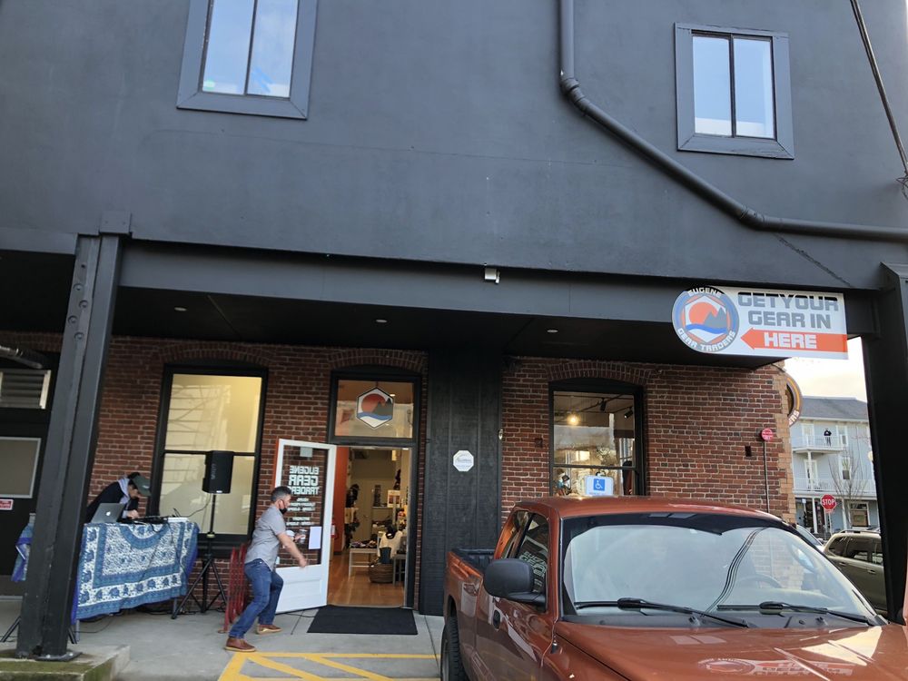 EUGENE GEAR TRADERS Updated September 2024 505 Willamette St