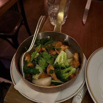 La Bourse et la Vie - Jardinière - French Near Me - Paris, 75 La Bourse et la Vie - Jardinière - French Near Me - Paris, 75
