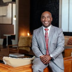 Kevin D Richardson, DO - San Antonio Spine Center - Dr. Kevin Richardson, Board Certified Orthopedic Spine Surgeon