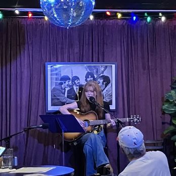 The Wolf Cafe - open mic performer - Coffee & Tea Near Me - Ballwin, Missouri