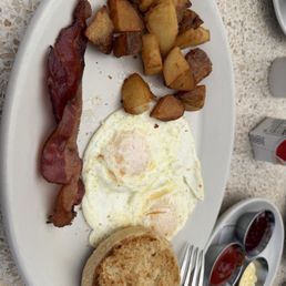 One of the most boring breakfasts ever One of the most boring breakfasts ever